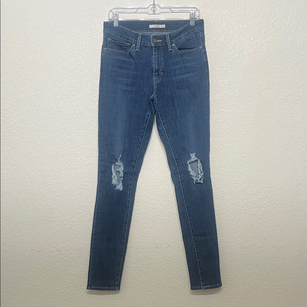 Levi's Women's Size 30 Distressed Blue Skinny Jeans